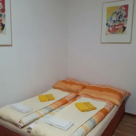 Ferienwohnung Schloessel 10 Wiedeń Zewnętrze zdjęcie