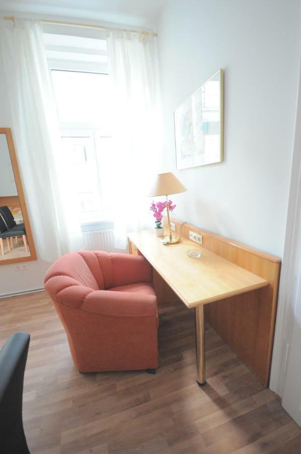 Apartment Schloessel 10 Vienna